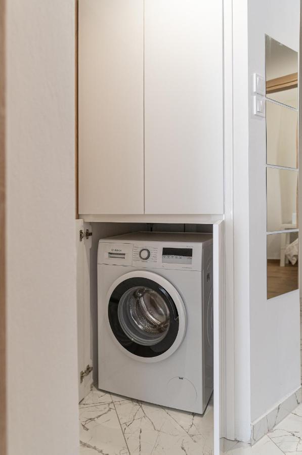 Suite Apartment Sziátiszta Kültér fotó