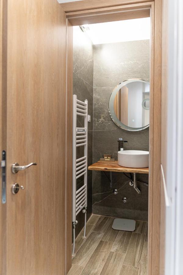 Suite Apartment Sziátiszta Kültér fotó